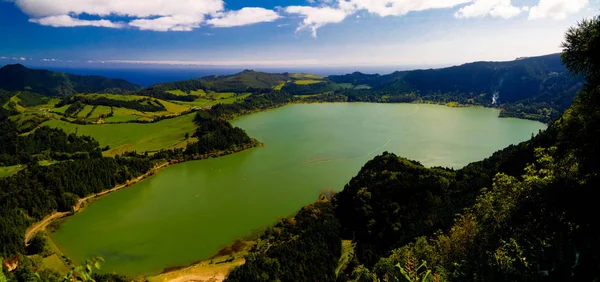 Vista aérea al lago Furnas, Sao Migel, Azores, Portugal —  Fotos de Stock