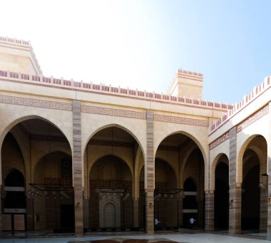 İç görünüm Al Fateh cami, Manama, Bahreyn