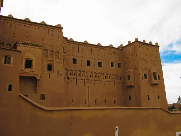 Vista al casco antiguo de Ouarzazate aka kasbah, Marruecos — Foto de Stock