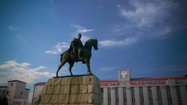 Makhach Dakhadaev, heykeli görünümüne Rus revolutioner, Makhaçkala, Dağıstan, Rusya Federasyonu