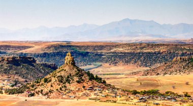 Basotho kutsal dağ, Lesotho: Maseru, Lesotho yakınındaki sembolü için havadan görünümü