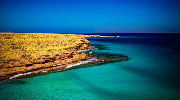 Paisaje con arena Playa de Ageeba, Mersa Matruh, Egipto — Foto de Stock