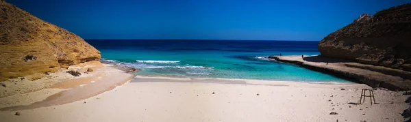 Paesaggio con sabbia Spiaggia di Ageeba, Mersa Matruh, Egitto — Foto Stock