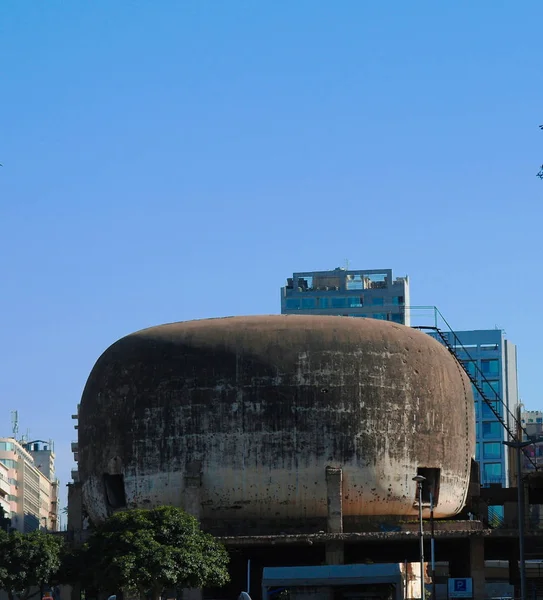 Vista esterna sul vecchio cinema, Beirut, Libano — Foto Stock