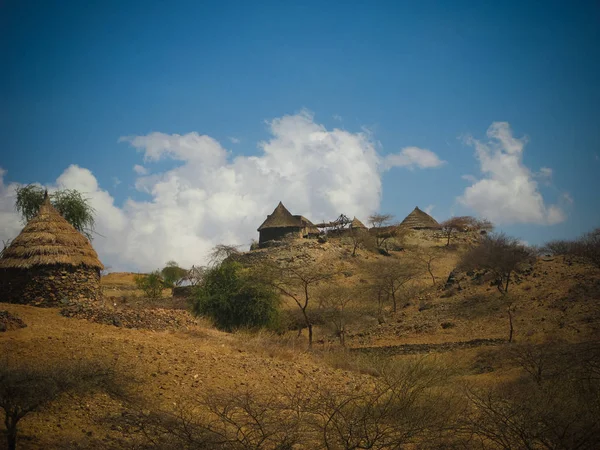 Nézd Laura aka Bogo vagy Agaw tribe village, Sándor, Anseba region, Eritrea — Stock Fotó