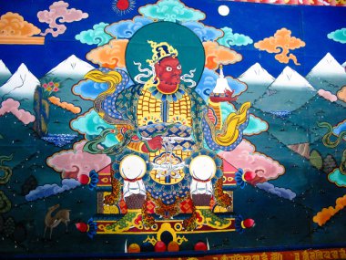 Padmasambhava aka Guru Rinpoche Taktsang Lhakhang Manastırı: Paro, Bhutan duvardaki görüntüsünü