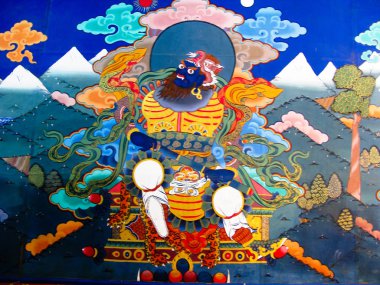Padmasambhava aka Guru Rinpoche Taktsang Lakhang Manastırı: Paro, Bhutan duvardaki görüntüsünü