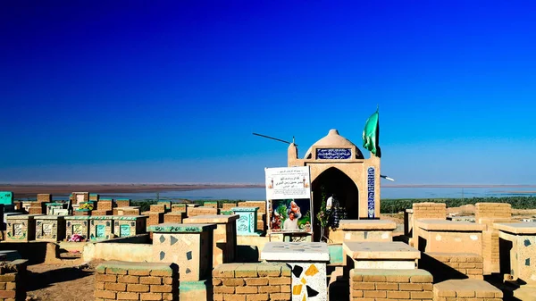 An-Najaf aka Wadi-us-Salaam cemitério muçulmano, maior do mundo — Fotografia de Stock