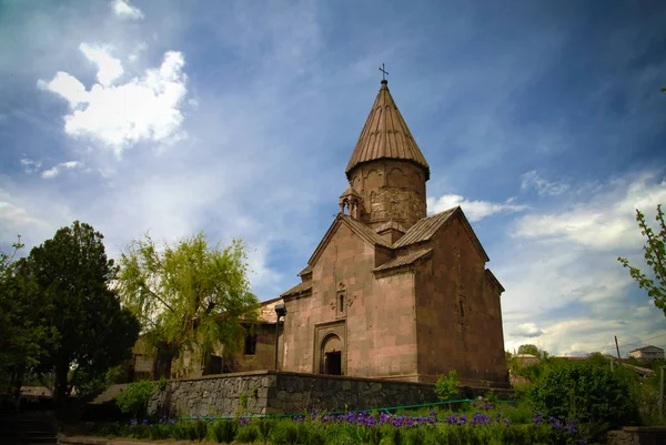 Vista exterior para a Igreja de Saint Marianeh, Ashtarak, Província de Aragatsotn, Armênia — Fotografia de Stock