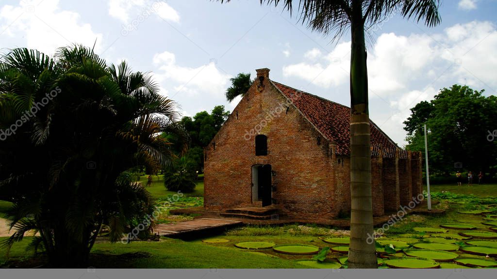 Exterior view to gunpowder storage in Fort Nieuw AmsterdamMarienburg, Suriname