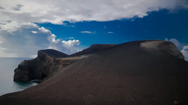 Táj a Capelinhos vulkán caldera, Faial, Azori-szigetek, Portugália — Stock Fotó