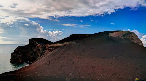 Paysage à Capelinhos volcan caldera, Faial, Açores, Portugal — Photo