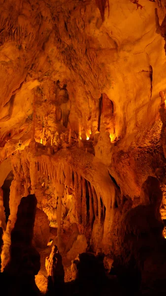 Interior view to Grutas Mira de Aire cave, Portugal — Stock Photo, Image