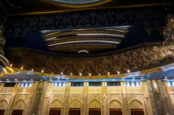 Stora moskén i Kuwait interiör, Kuwait city, Kuwait — Stockfoto