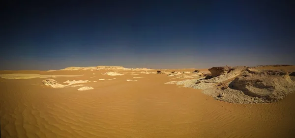 Panorama krajiny na velkého písečného moře kolem Síwy, Egypt — Stock fotografie