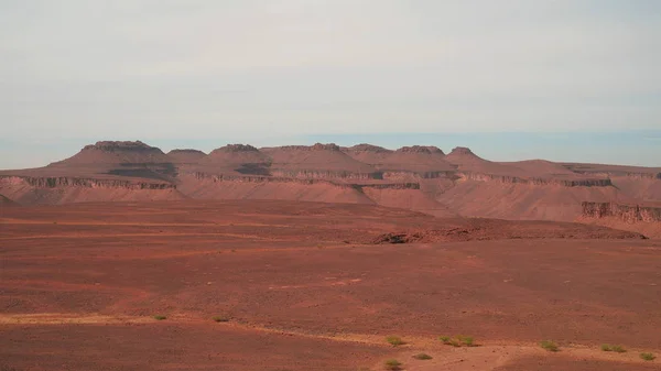 Panorama con montaña Adrar cerca de Terjit, rocas y desfiladero, Mauritania — Foto de Stock