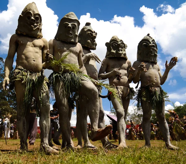 Азаро Mudman племені людина в гору Хаген фестиваль, Папуа-Нова Гвінея — стокове фото