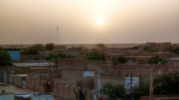 Εναέρια sunrise πανοραμική θέα στην παλιά πόλη Αγκαντέζ, αέρα, Νίγηρας — Φωτογραφία Αρχείου