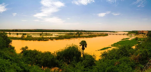 Letecký pohled na řeky Niger v Niamey Niger — Stock fotografie