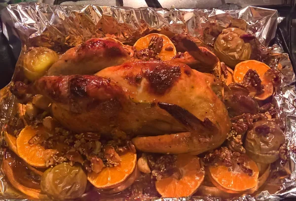 Horno de gallina de Guinea horneado aka plato italiano de Navidad, Moscú, Rusia — Foto de Stock