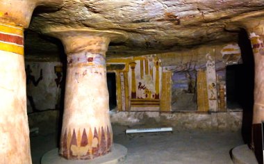 Eski Bannentiu mezara, Bahariya, Mısır iç görünümü