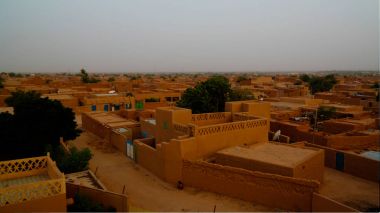 Agadez eski şehir, hava, Nijer Hava gündoğumu panoramik görünüm