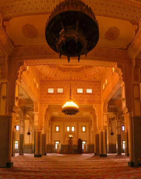 Interior of Niamey Grand mosque in Niamey, Niger — Stock Photo, Image