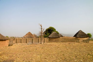 Manzara Dowayo Köyü kabilesinin Poli, Kamerun