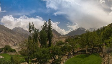 Bualtar Buzulu ve Hunza Vadisi, Gilgit-Baltistan Pakistan Panoraması
