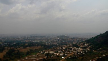 Yaounde, Kamerun başkenti görünümüne hava cityscape