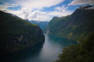 Geiranger fiyort hava panorama görünümüne Trollstigen, Norveç