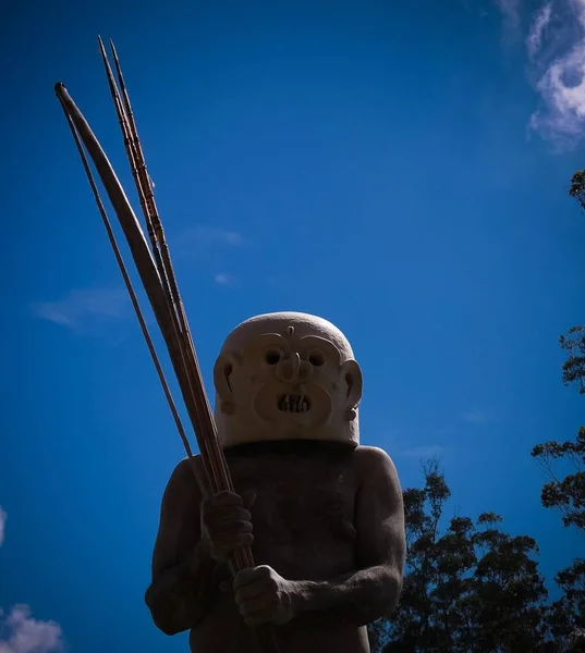 Asaro Mudman tribu hombre en Mount Hagen festival Papua Nueva Guinea — Foto de Stock