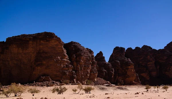 Bizarr rock formáció Essendilene, Algériai Tassili najjer nemzeti park — Stock Fotó