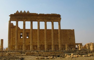 Palmyra, Suriye Baal tapınağı yok. Isis tarafından şimdi ortadan.