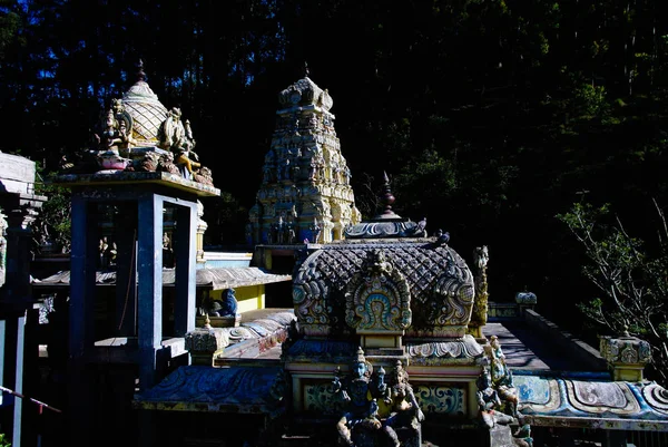 Панорамні Seetha Hinde Амман храм на район Нувара, Шрі-Ланка — стокове фото