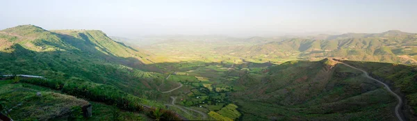 Panorama de montañas Semien y valle alrededor de Lalibela, Etiopía — Foto de Stock