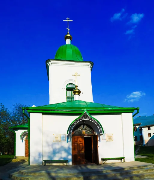 Kyrka förbön aka Biserica Mazarachi i Chisinau, M — Stockfoto
