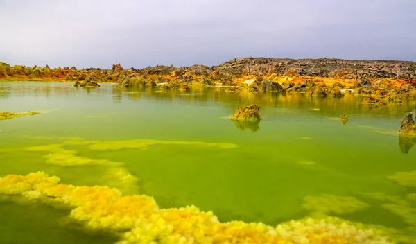 Panoráma, Dallol vulkáni kráter a Danakil depresszió, Etiópia — Stock Fotó