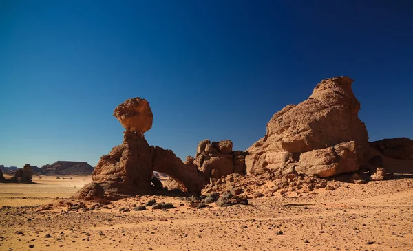 Abstract Rock formation aka pig or hedgehog at Tamezguida, Tassili nAjjer national park, Algeria — Stock Photo, Image