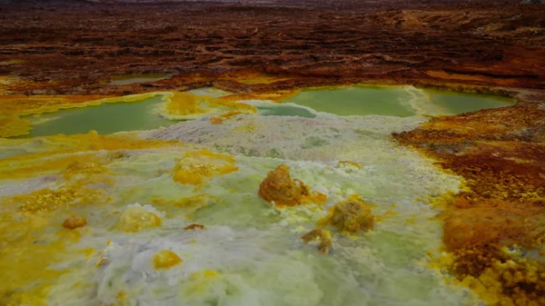 Panoráma, Dallol vulkáni kráter a Danakil depresszió, messziről Etiópia — Stock Fotó