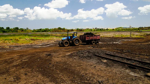 Asfalt górnictwa w jezioro asfaltowe, La Brea w Trynidadzie i Tobago — Zdjęcie stockowe