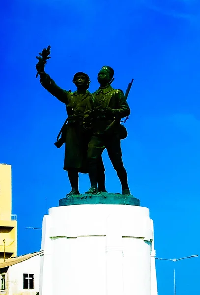 兵士のフランシスと散兵 Squa で Senegales の記念碑 — ストック写真