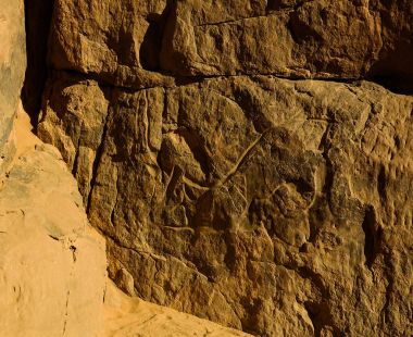 Mağara resimleri ve Tassili najjer Ulusal Park Cezayir'deki Tegharghart, petroglifler