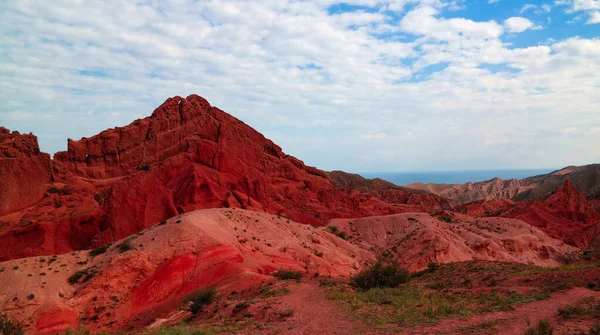 Panorama de Skazka aka Canyon de conto de fadas, Issyk-Kul, Quirguistão — Fotografia de Stock