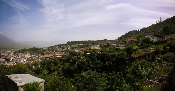 Aerial panoramic view to Gjirokaster city, Albania — ストック写真
