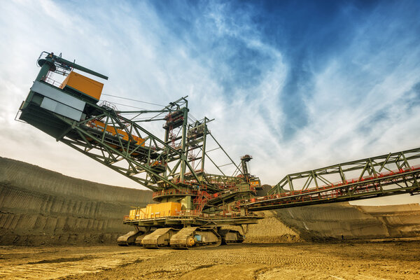 bucket wheel excavator