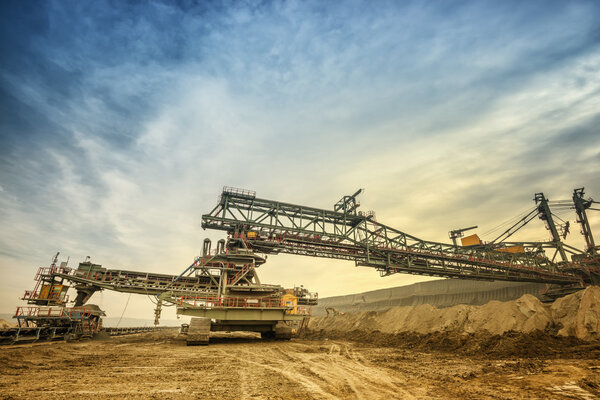 bucket wheel excavator