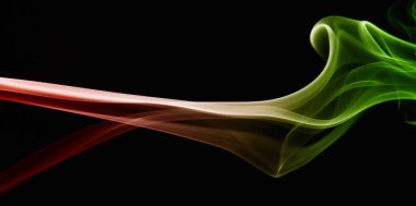 Kırmızı ve yeşil duman