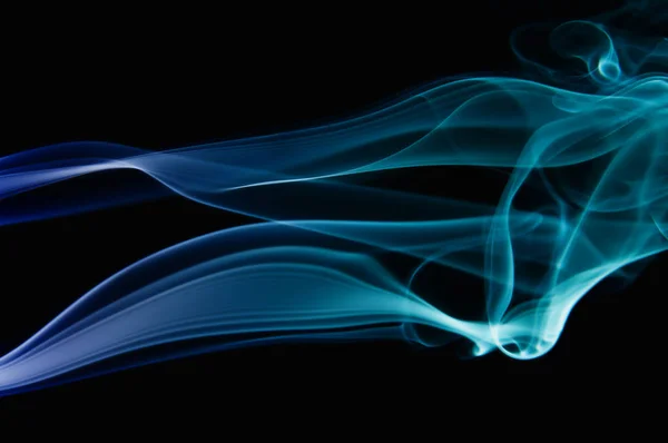 Vackra blå rök — Stockfoto