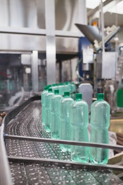Şişeleme tesisi - su işleme ve şişe saf mineral gazlı su şişeleme için satır şişeleme